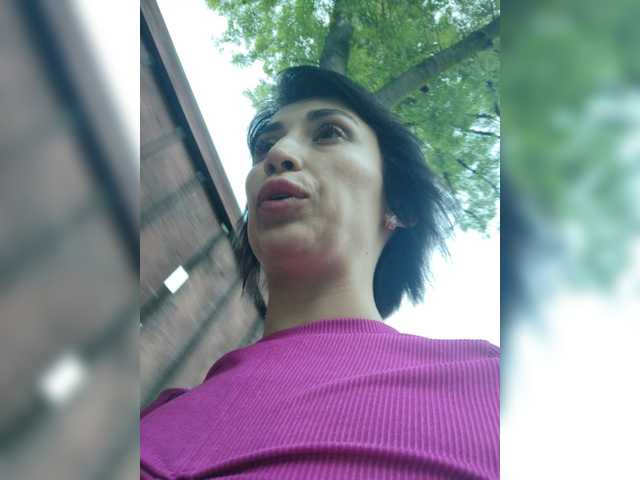 Live sex webcam photo for Your-Zlata #273777000