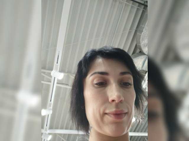 Live sex webcam photo for Your-Zlata #273812123