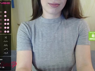 Live sex webcam photo for Your-girl- #231072127