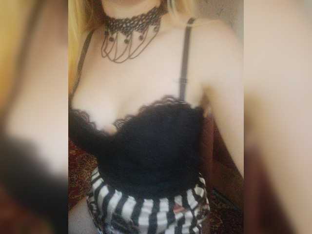 Live sex webcam photo for Your-teacher-1 #276080428