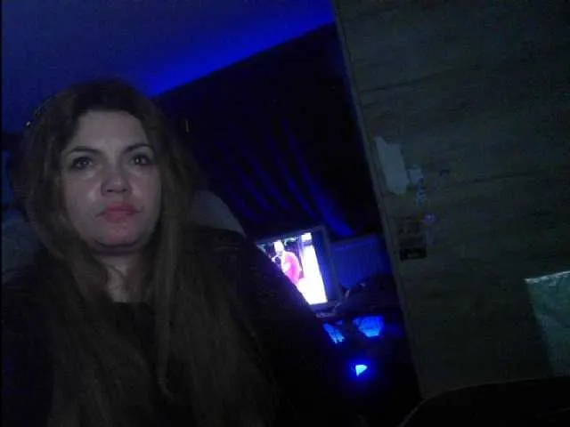 Live sex webcam photo for YourDesire36 #272260301