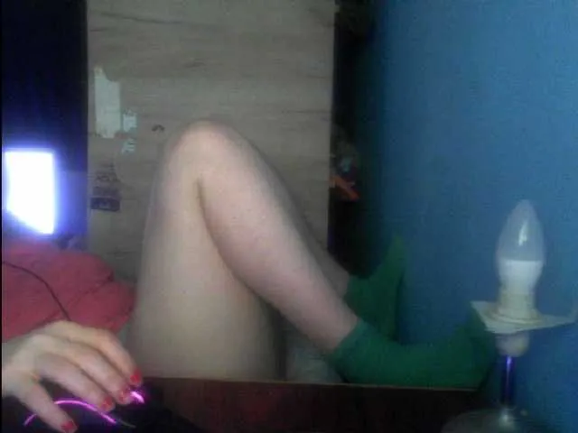 Live sex webcam photo for YourDesire36 #272351028