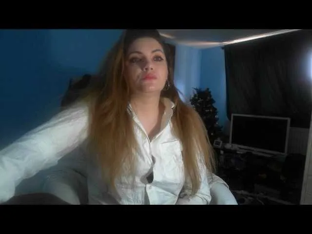 Live sex webcam photo for YourDesire36 #272789451