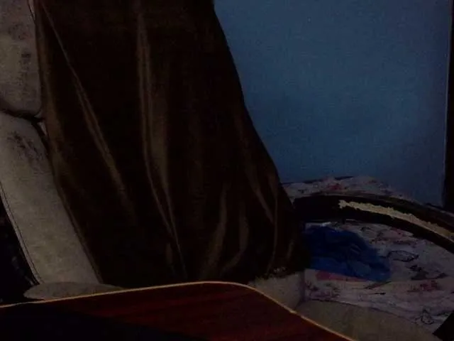 Live sex webcam photo for YourDesire36 #274046479