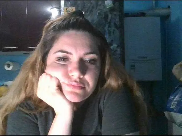 Live sex webcam photo for YourDesire36 #276039638