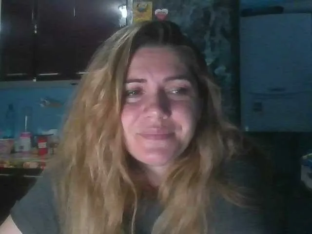 Live sex webcam photo for YourDesire36 #276141609