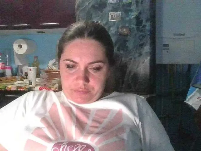 Live sex webcam photo for YourDesire36 #276173390
