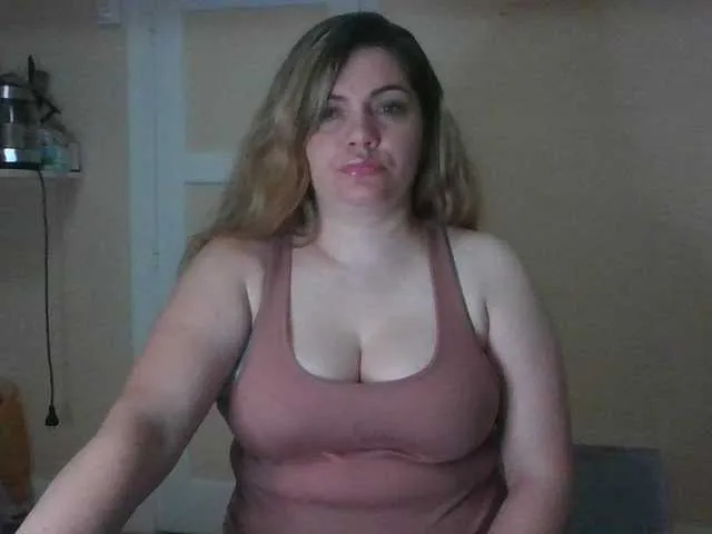 Live sex webcam photo for YourDesire36 #276413881