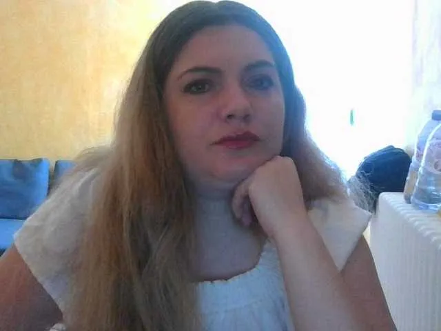 Live sex webcam photo for YourDesire36 #276416861