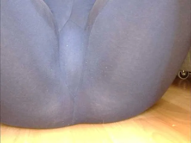 Live sex webcam photo for YourDesire36 #276481625