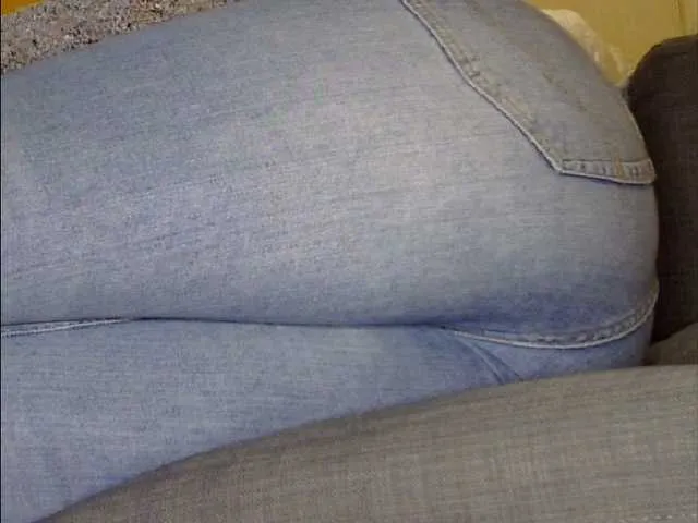 Live sex webcam photo for YourDesire36 #276805474