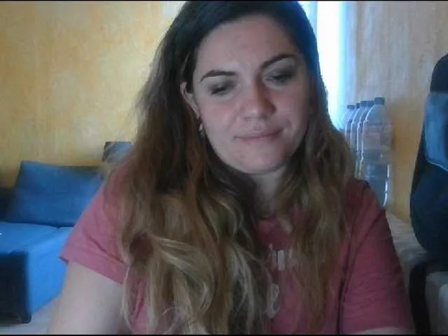 Live sex webcam photo for YourDesire36 #276857774