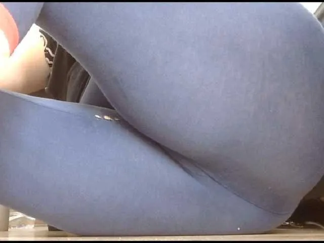 Live sex webcam photo for YourDesire36 #290853563
