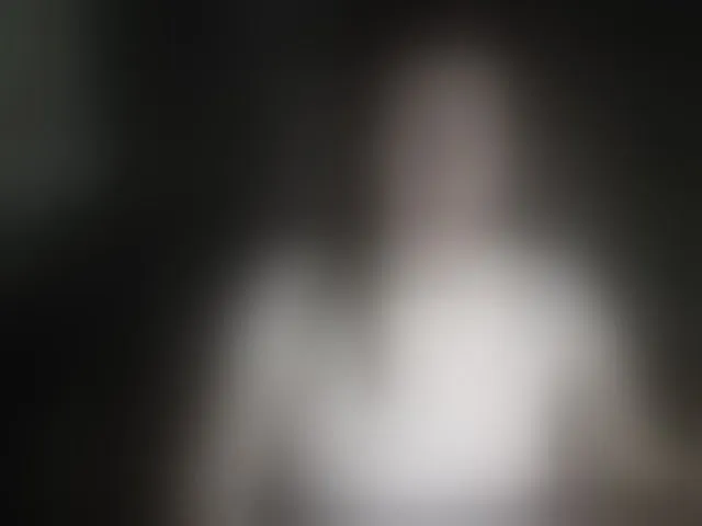 Live sex webcam photo for YourEmilie #292544779