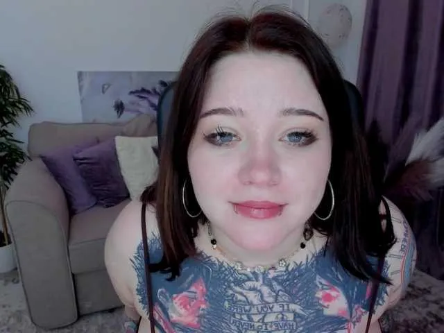 Live sex webcam photo for YourGifta #290892146