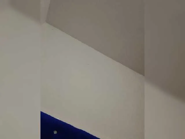 Live sex webcam photo for YourGirl9 #273049886