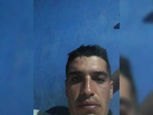 Live sex webcam photo for YourGuy #278287336