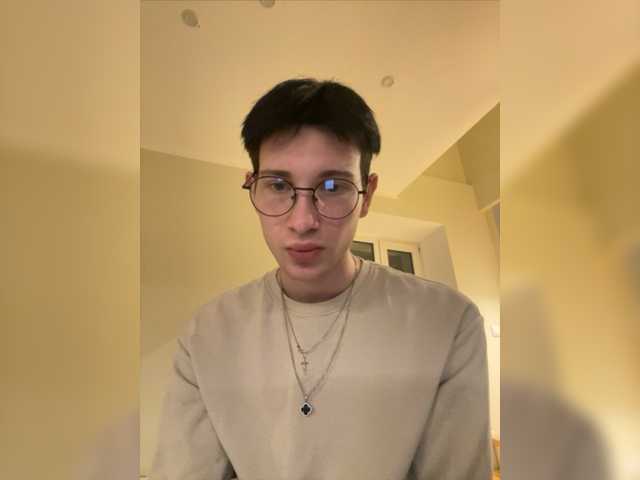 Live sex webcam photo for YourHohnyBoyGay #277208801