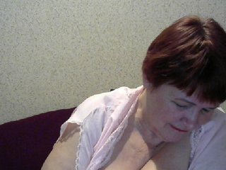 Live sex webcam photo for YourHotLady #196115938