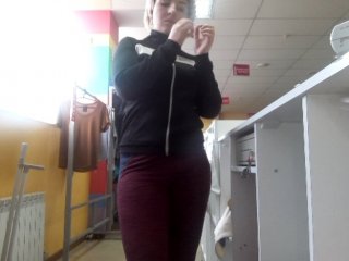 Live sex webcam photo for YourLadyLuck #146189663