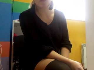 Live sex webcam photo for YourLadyLuck #146832330