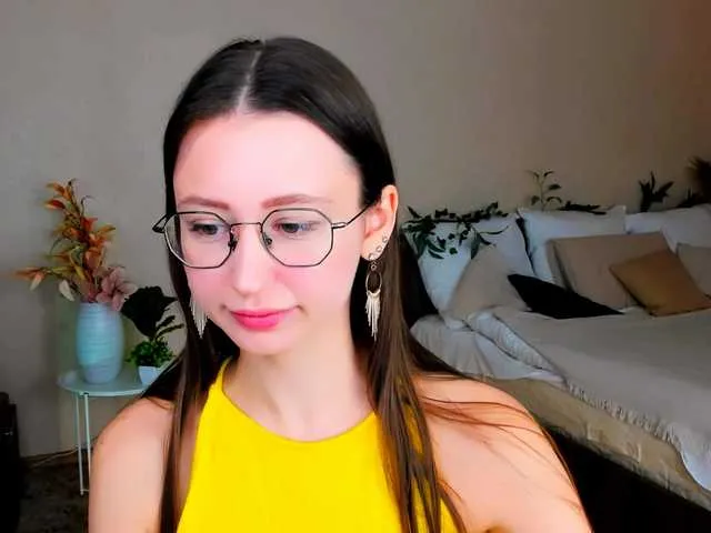 Live sex webcam photo for YourLovellyStory #292394355