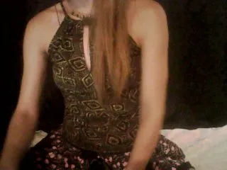 Live sex webcam photo for YourMariya #129021280
