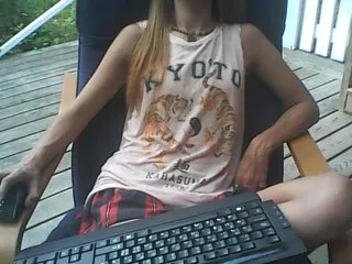 Live sex webcam photo for YourMariya #169365375