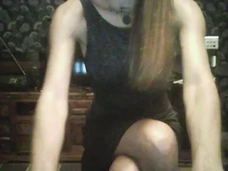 Live sex webcam photo for YourMariya #172741197