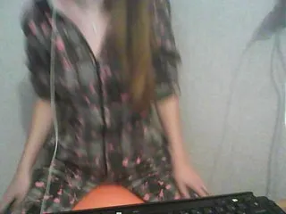 Live sex webcam photo for YourMariya #195767047