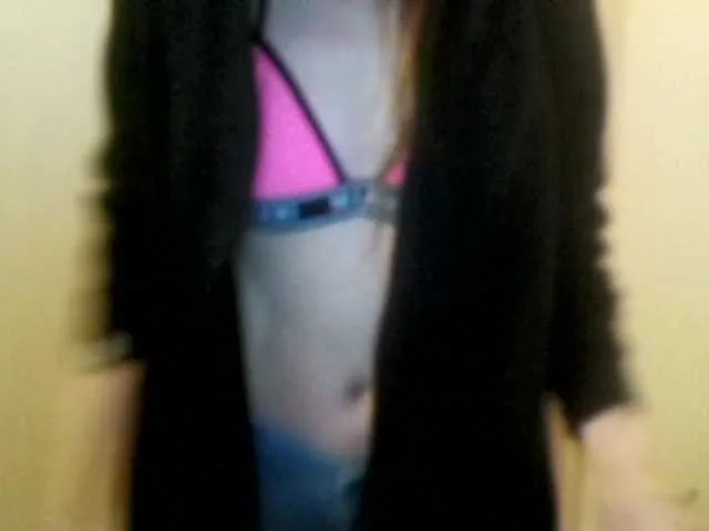 Live sex webcam photo for YourMariya #271889878