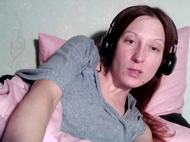 Live sex webcam photo for YourMariya #272771968