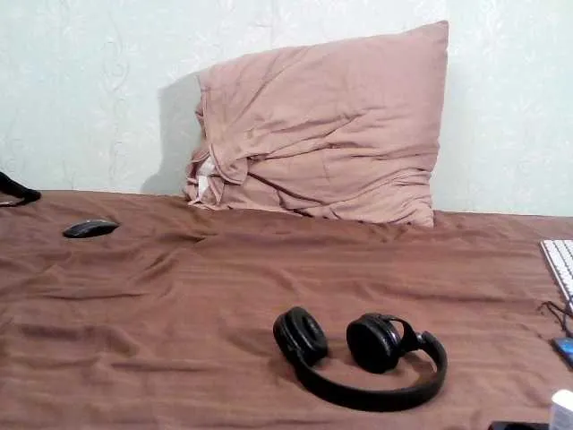 Live sex webcam photo for YourMariya #273396932
