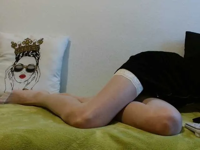 Live sex webcam photo for YourMariya #276975690