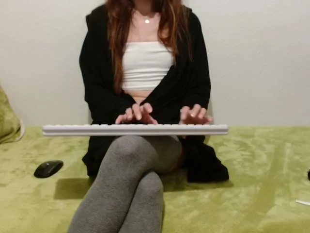 Live sex webcam photo for YourMariya #277026705