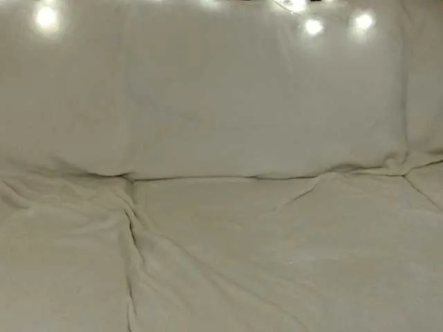 Live sex webcam photo for YourMariya #277363109