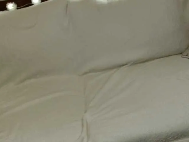 Live sex webcam photo for YourMariya #277458885
