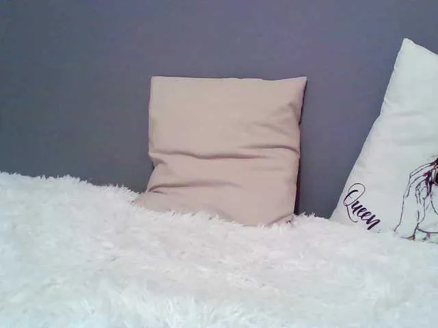 Live sex webcam photo for YourMariya #278221940