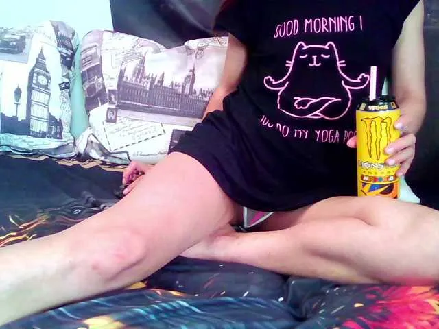 Live sex webcam photo for YourMariya #289499132
