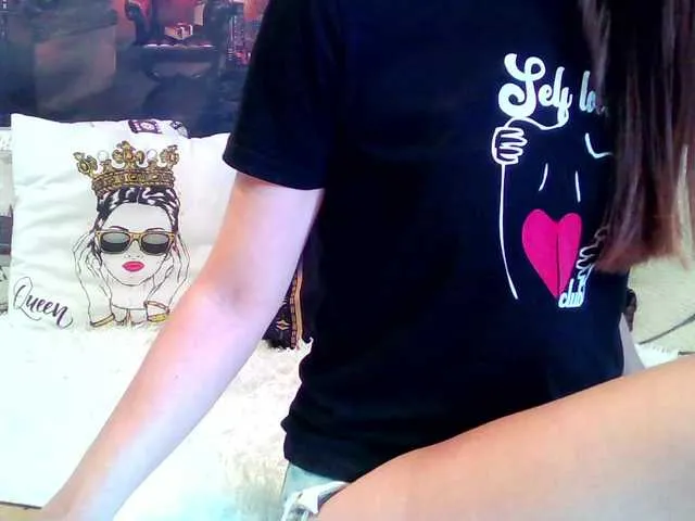 Live sex webcam photo for YourMariya #290014336