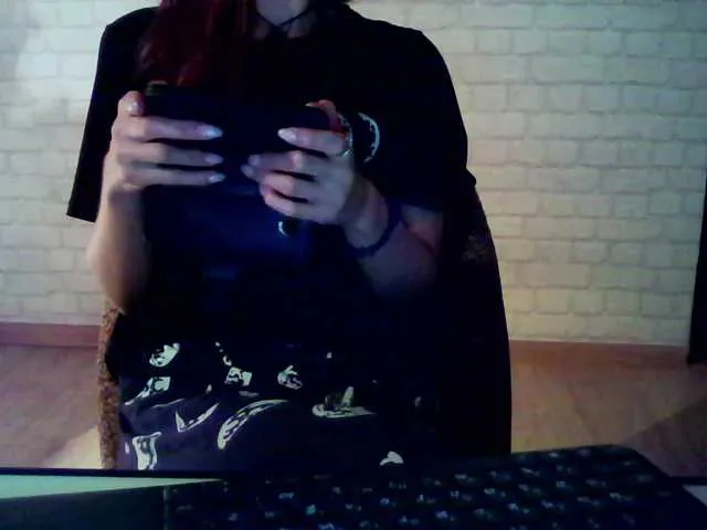 Live sex webcam photo for YourMariya #290352447
