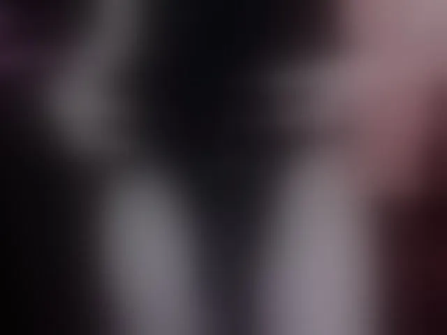 Live sex webcam photo for YourMisano #293844136