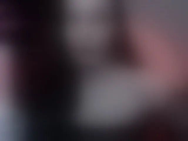 Live sex webcam photo for YourMisano #293990253