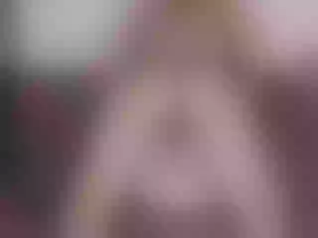 Live sex webcam photo for YourNymph #275543594