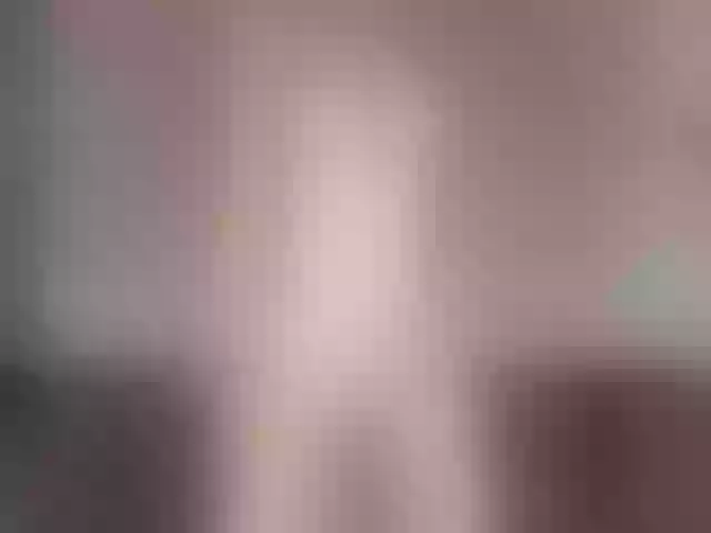 Live sex webcam photo for YourNymph #275546088