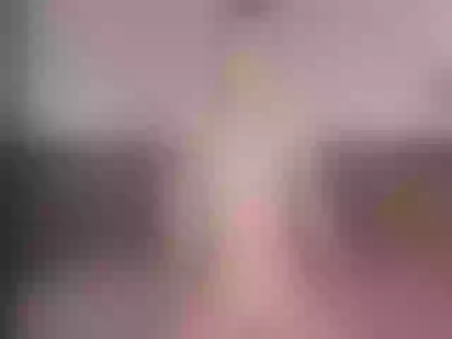 Live sex webcam photo for YourNymph #275597623