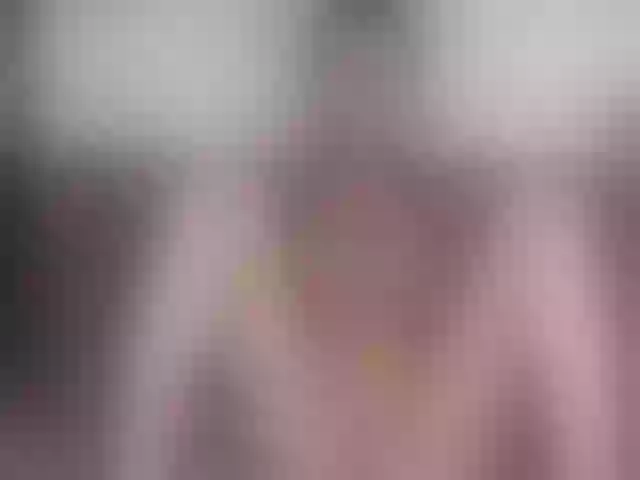 Live sex webcam photo for YourNymph #275607931