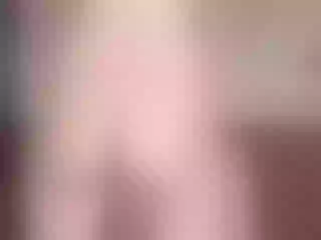 Live sex webcam photo for YourNymph #275627322