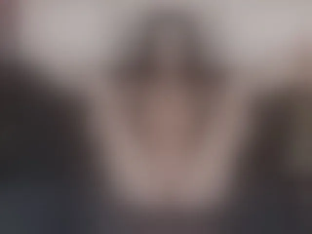 Live sex webcam photo for YourNymph #275641931