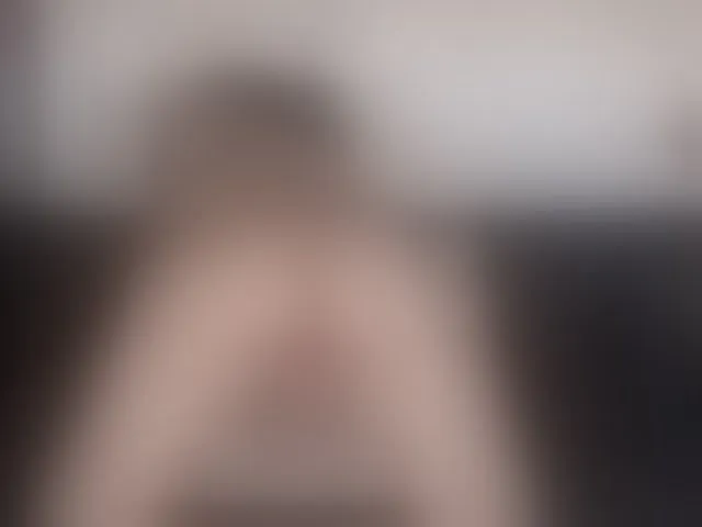 Live sex webcam photo for YourNymph #275708801